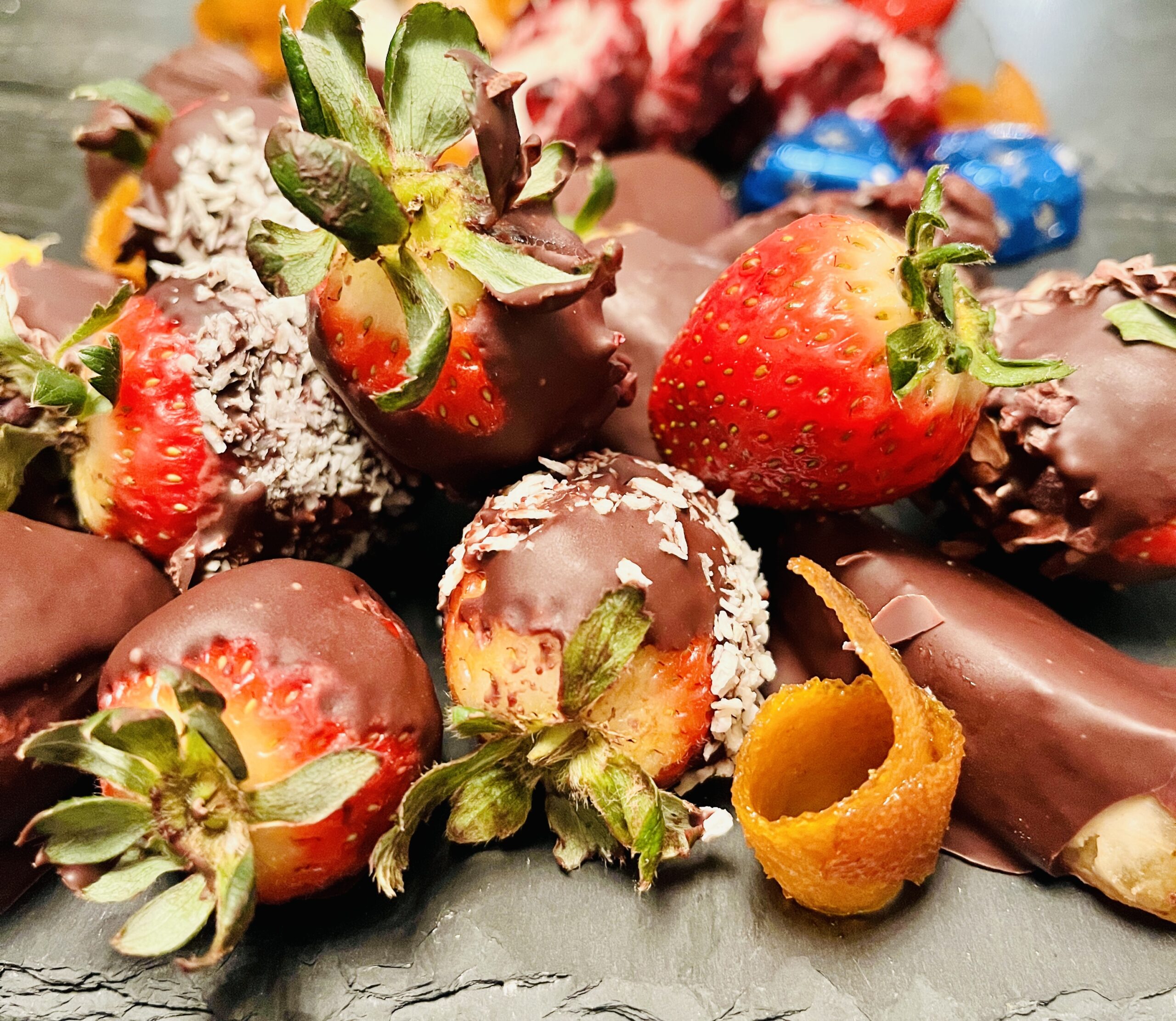 Fresh, dark chocolate covered strawberries