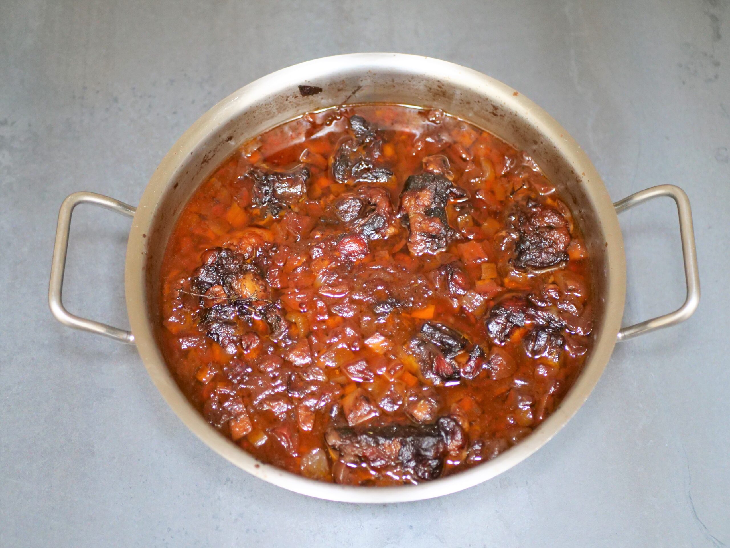 cook oxtail ragu in the oven for 3 to 4 1/2 hours